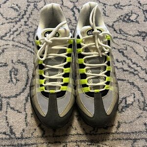 Nike Men’s Air Max 95 2004 Neon